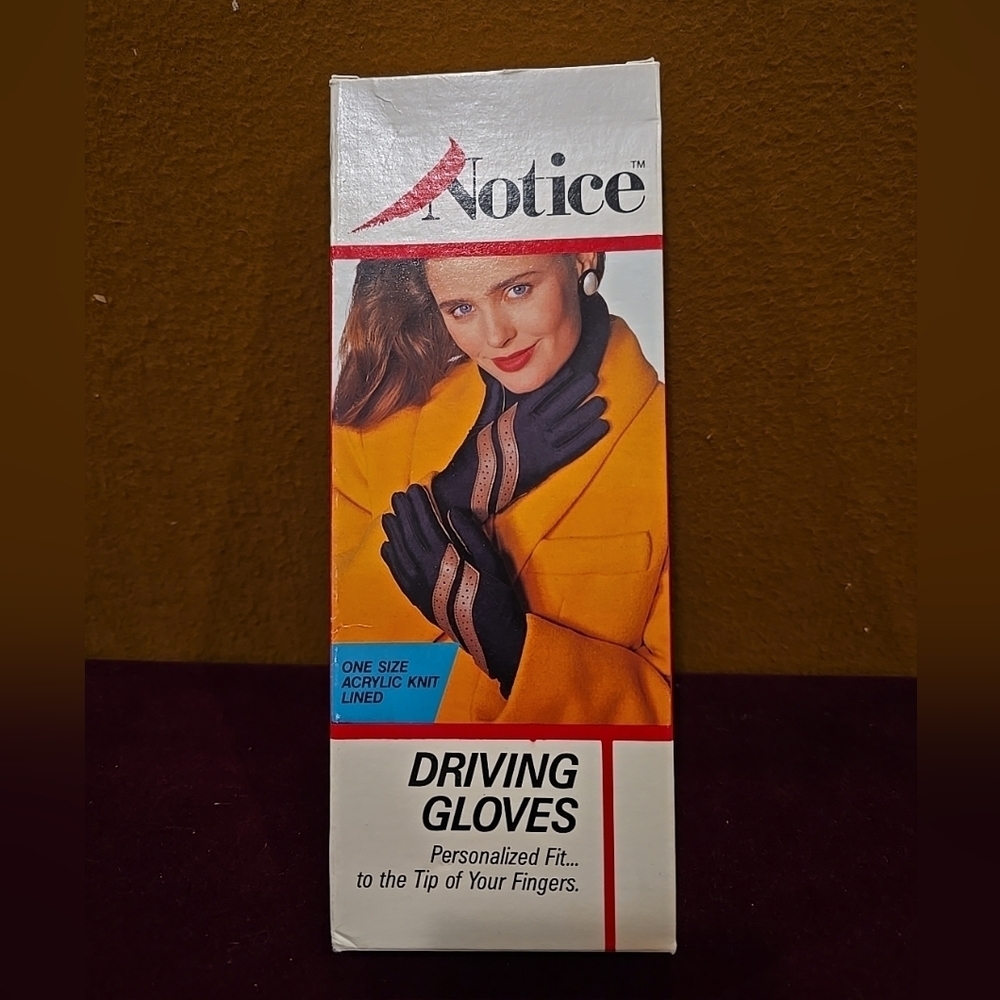Vintage Notice Driving Gloves